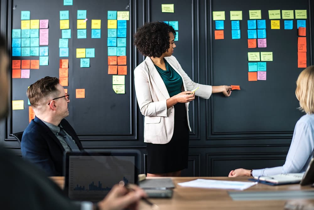 HOW ROCKSTAR MANAGERS TACKLE CHANGING CULTURE